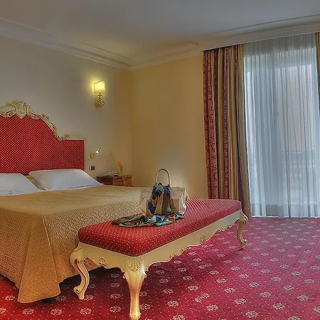Terme All'alba Ξενοδοχείο 4*